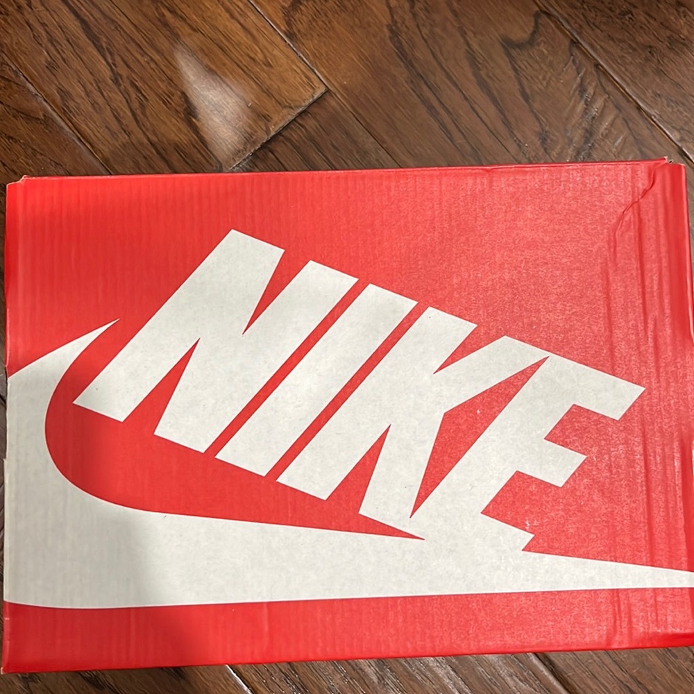 Kids sneakers